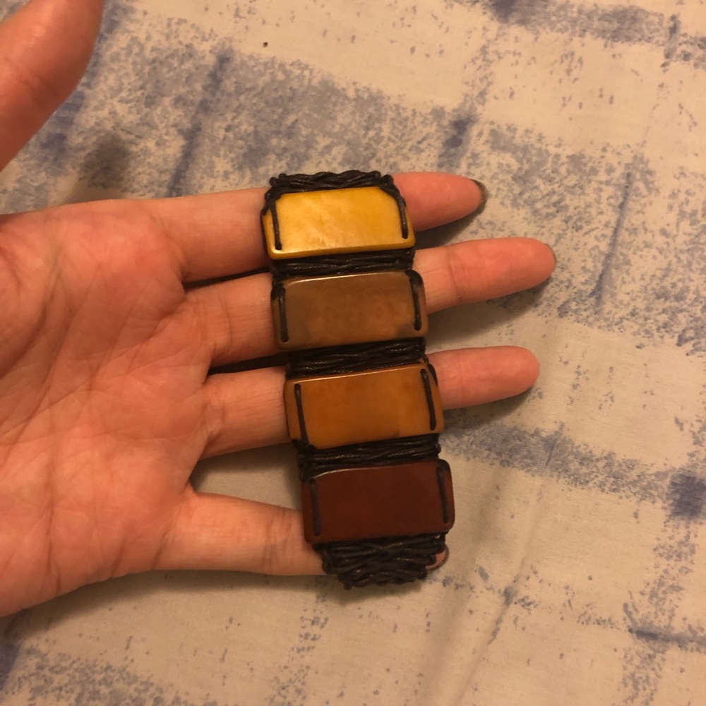 Bracelet